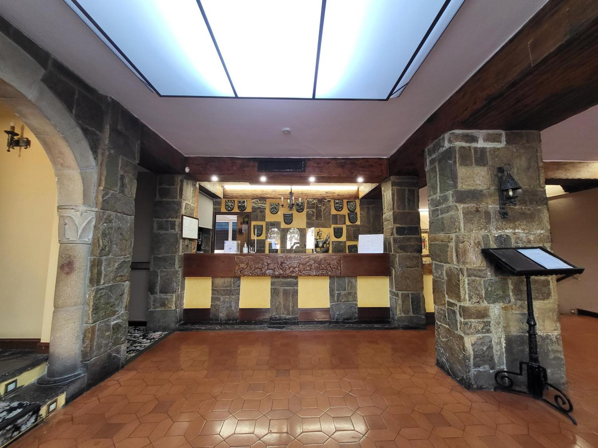 Hotel Leonor Miron Soria Exteriér fotografie